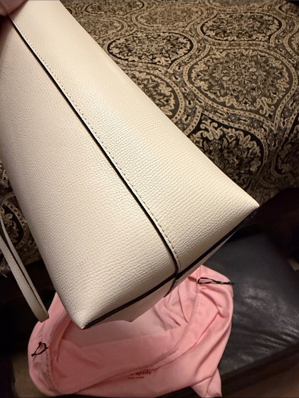 kate spade cream leather tote with gold spade emblem - Picture 3 of 6